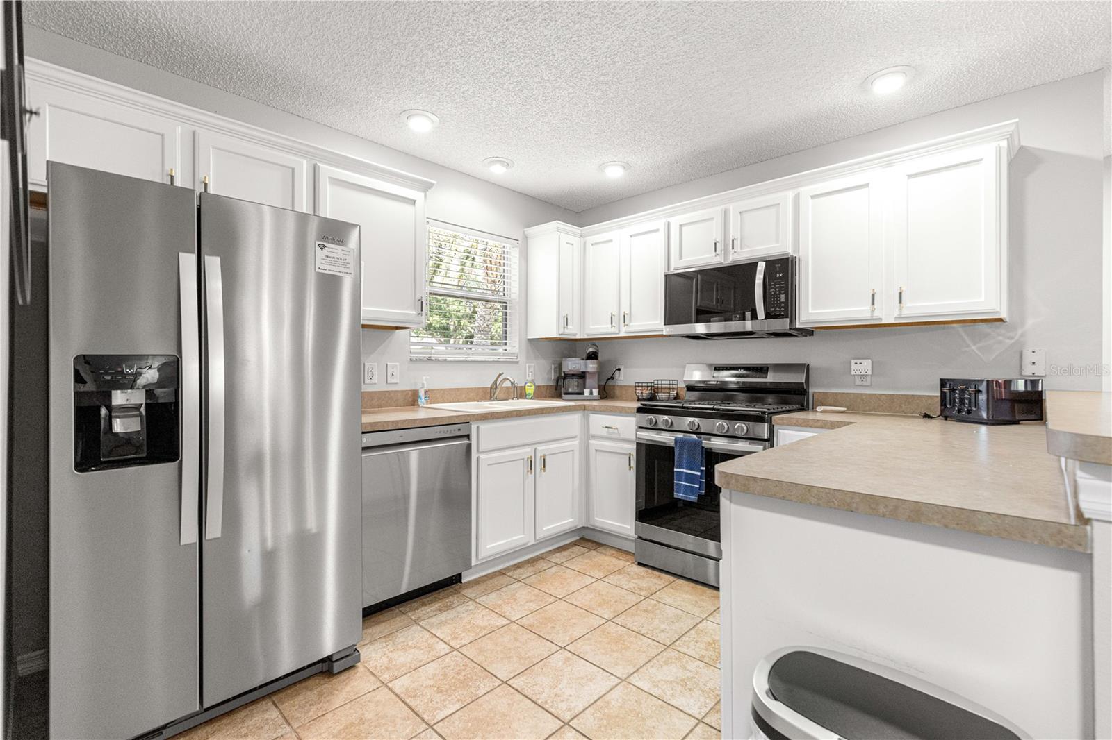 2180 JASPER WAY, THE VILLAGES, FL — photo 9