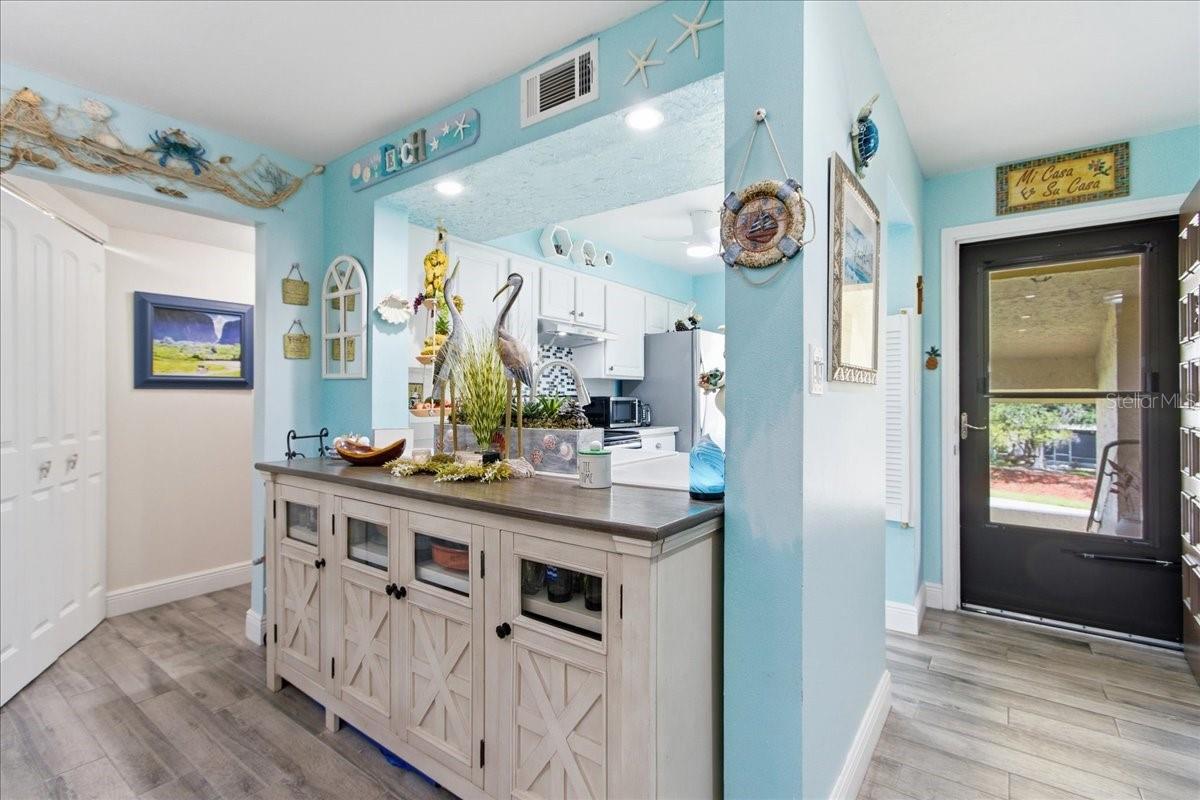 6111 LAKE POINTE DR #202, ORLANDO, FL — photo 8