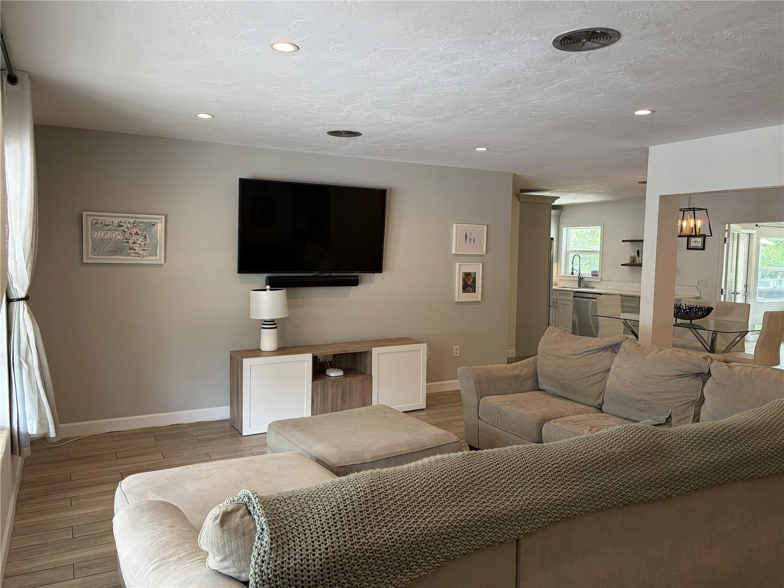 7503 STARFISH DR, SARASOTA, FL — photo 7