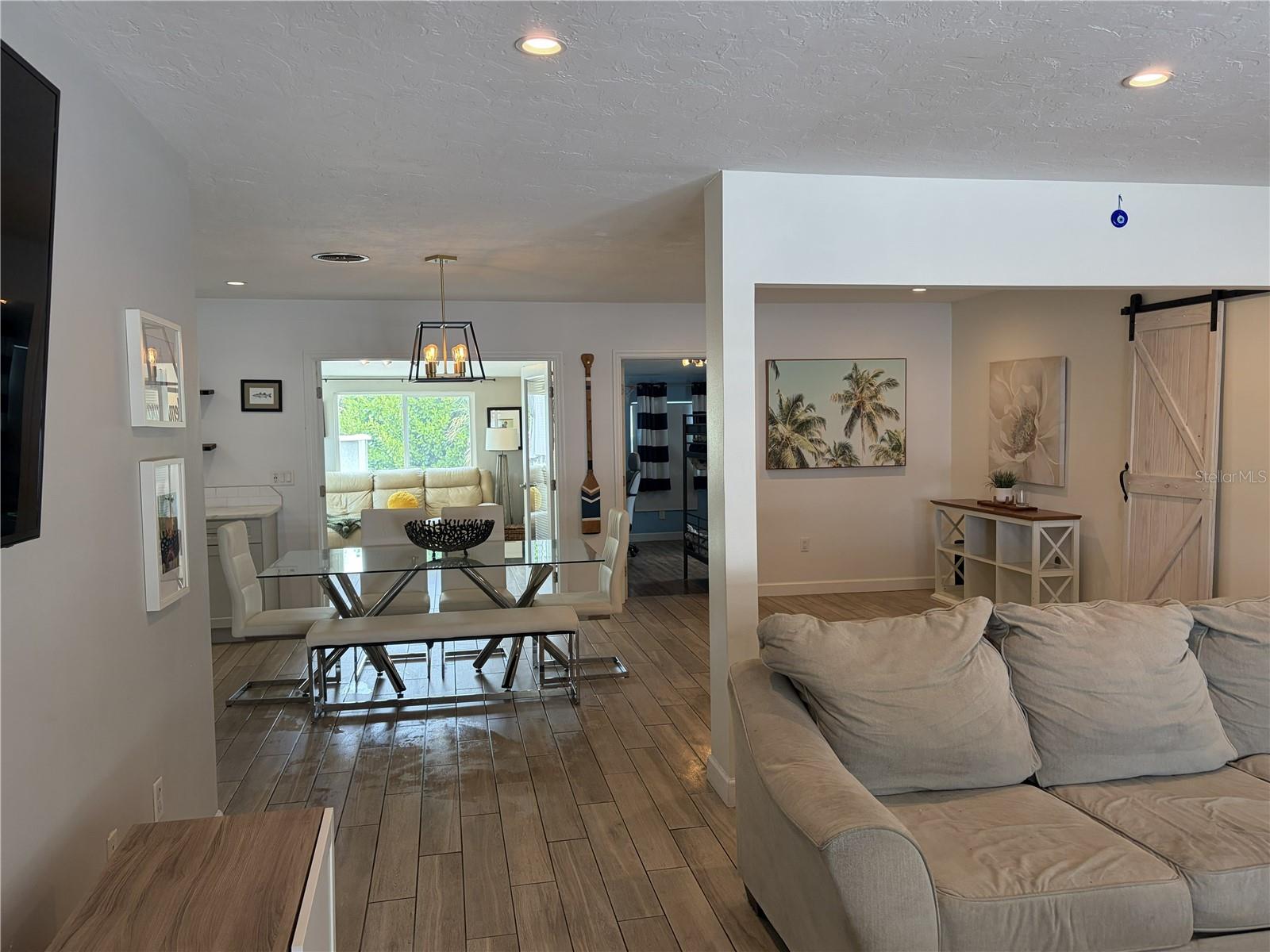 7503 STARFISH DR, SARASOTA, FL — photo 4
