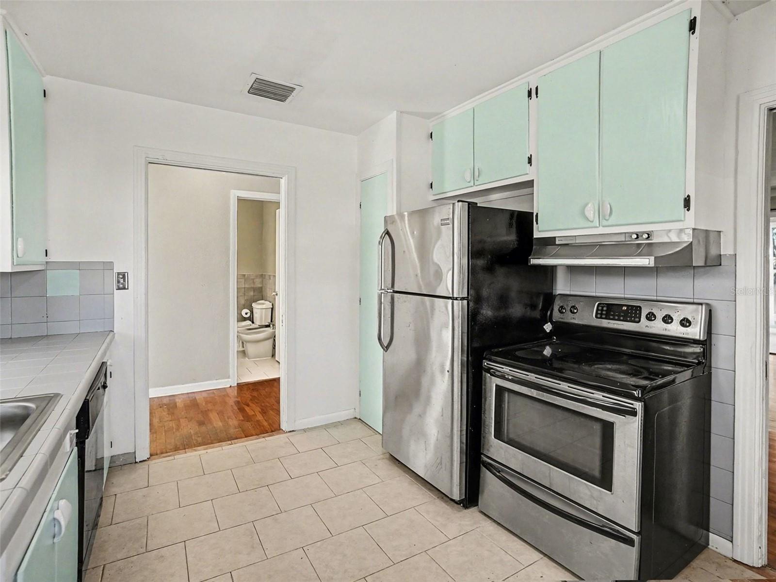 1725 HAMILTON ST, EUSTIS, FL — photo 25