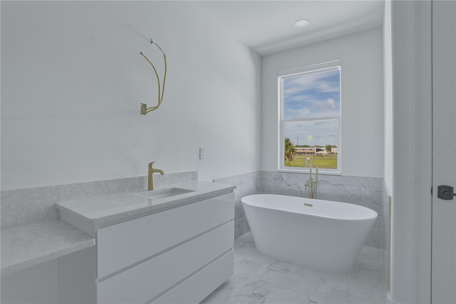 685 1ST AVE N, SAFETY HARBOR, FL — photo 17