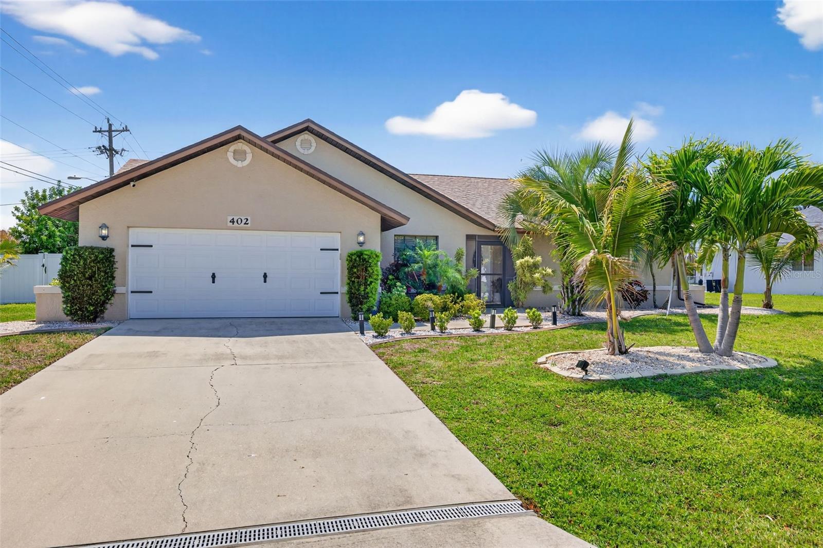 402 SW 37TH LN, CAPE CORAL, FL — photo 3
