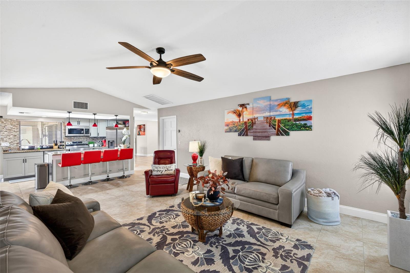 402 SW 37TH LN, CAPE CORAL, FL — photo 6