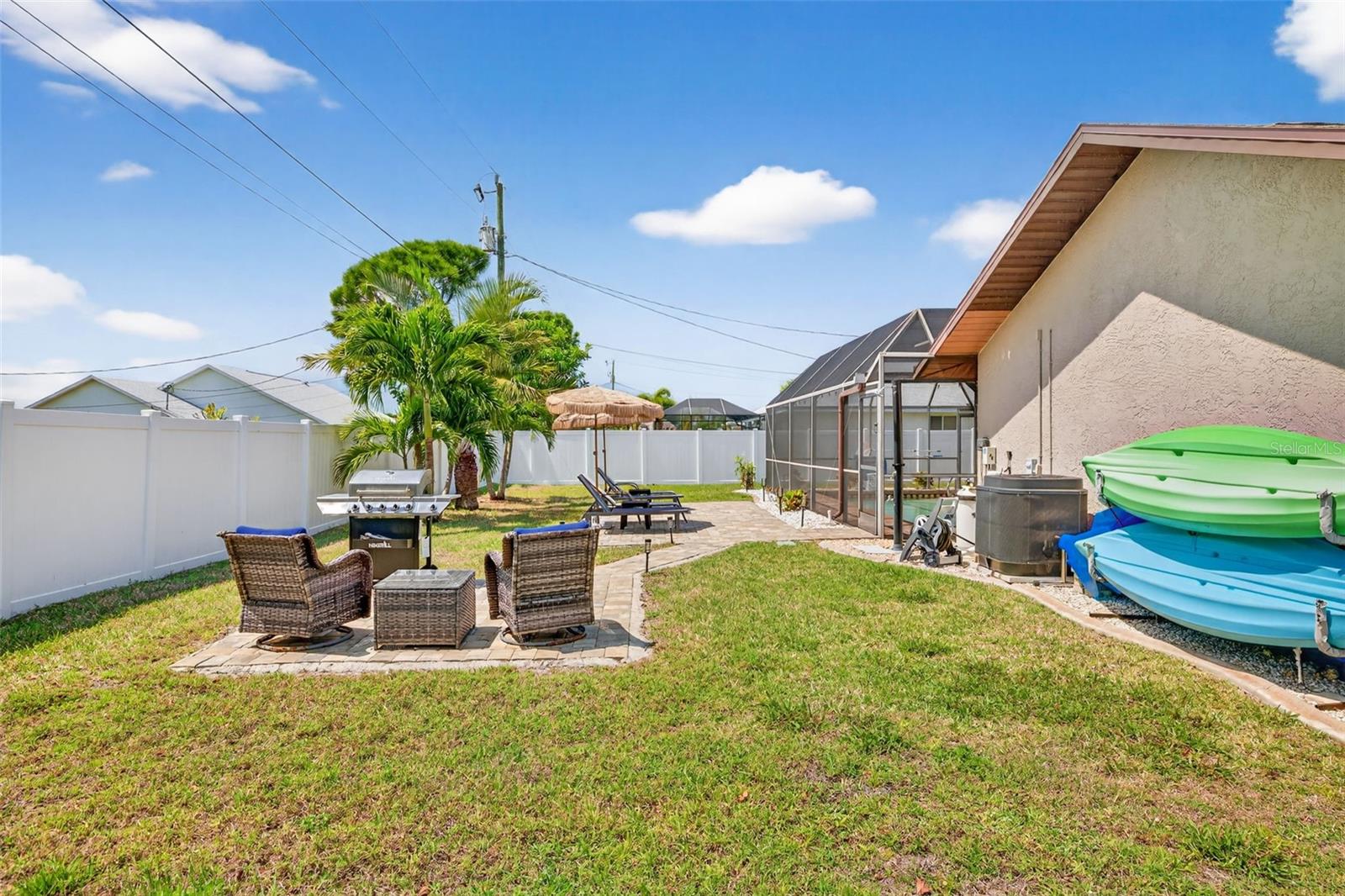 402 SW 37TH LN, CAPE CORAL, FL — photo 36