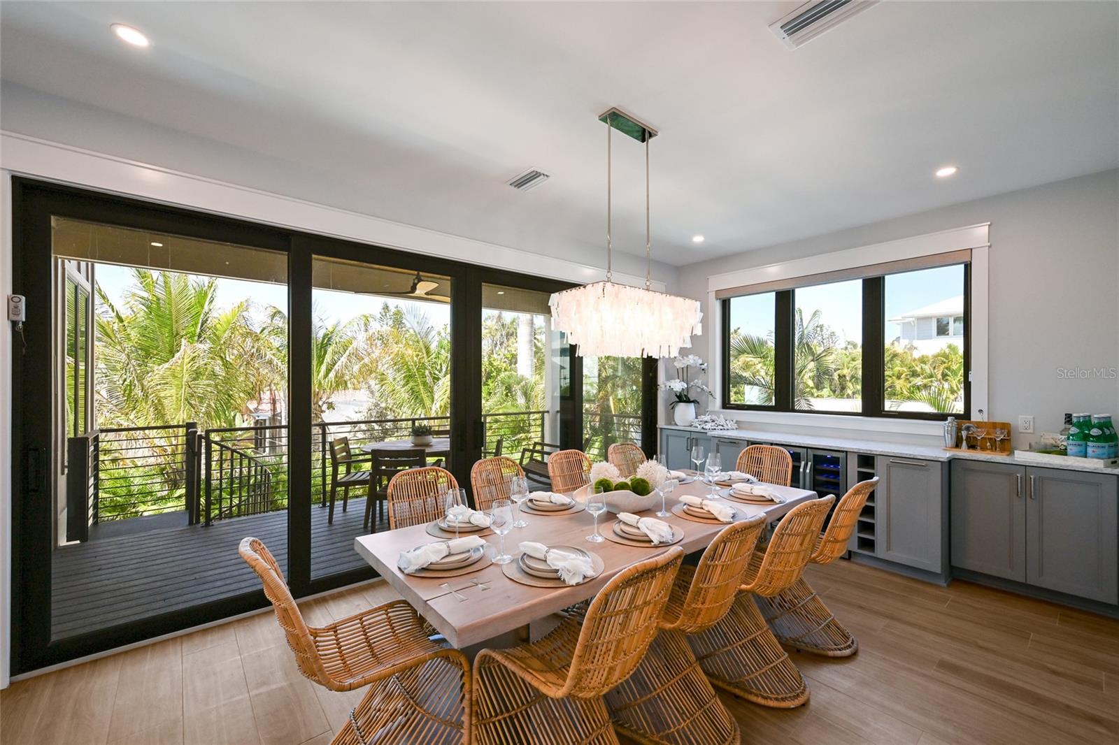513 N BAY BLVD, ANNA MARIA, FL — photo 23