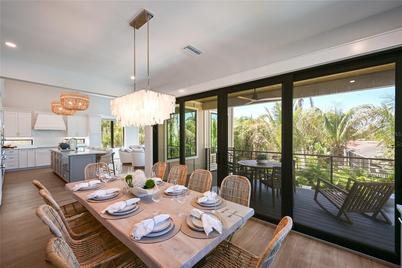 513 N BAY BLVD, ANNA MARIA, FL — photo 25