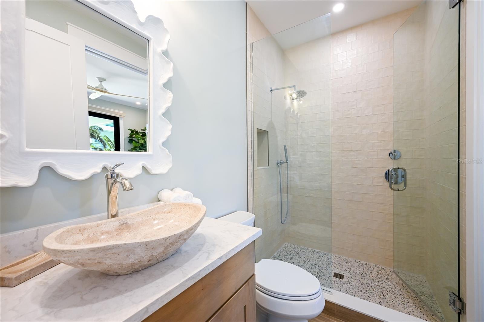 513 N BAY BLVD, ANNA MARIA, FL — photo 36
