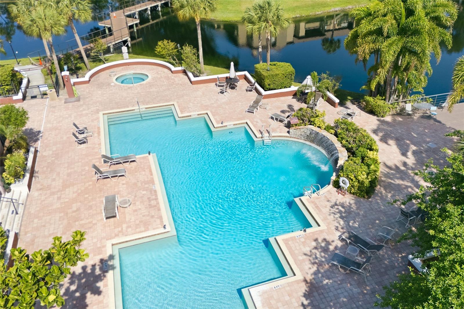 10265 GANDY BLVD N #1806, ST PETERSBURG, FL — photo 31