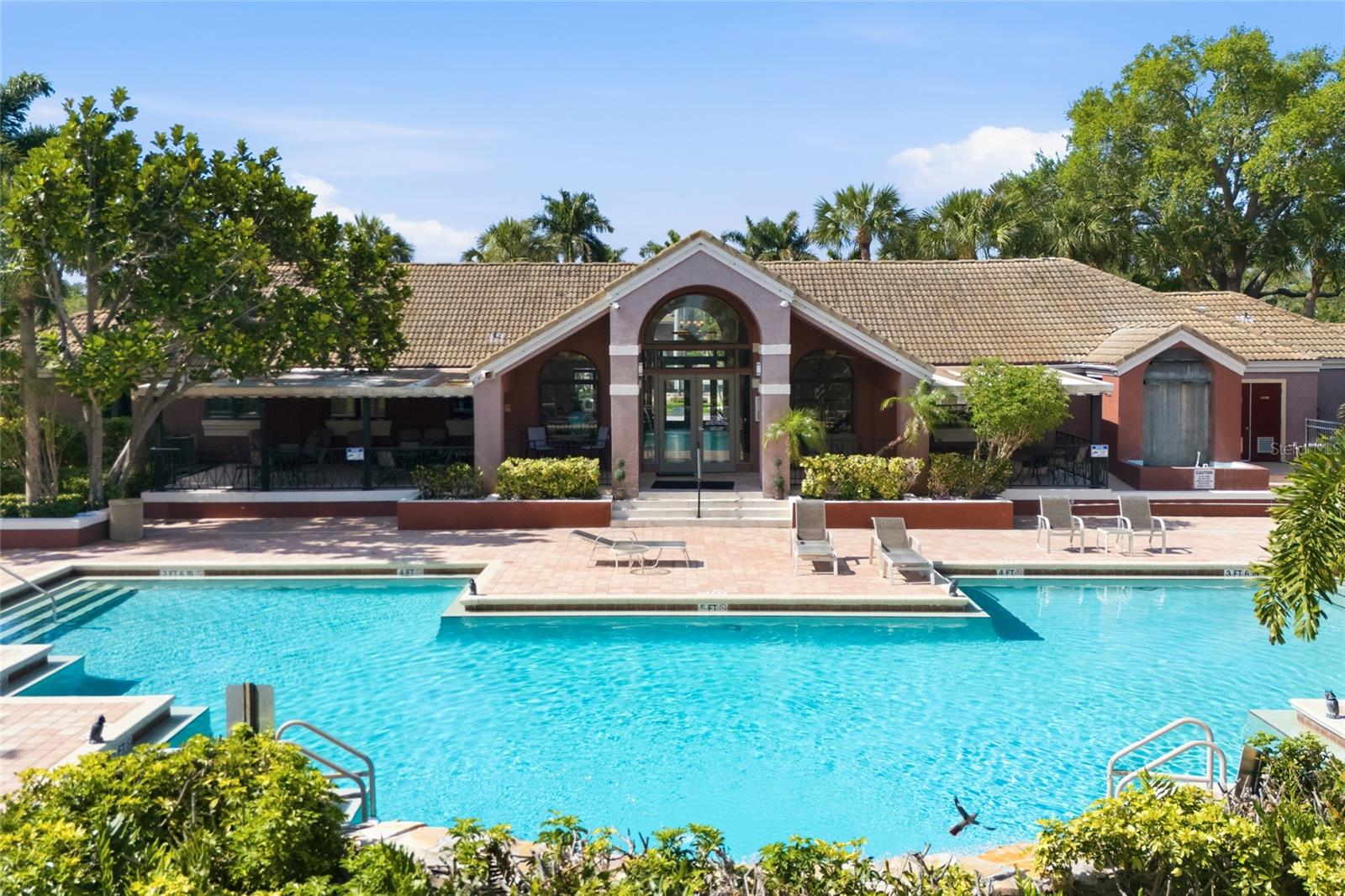 10265 GANDY BLVD N #1806, ST PETERSBURG, FL — photo 32