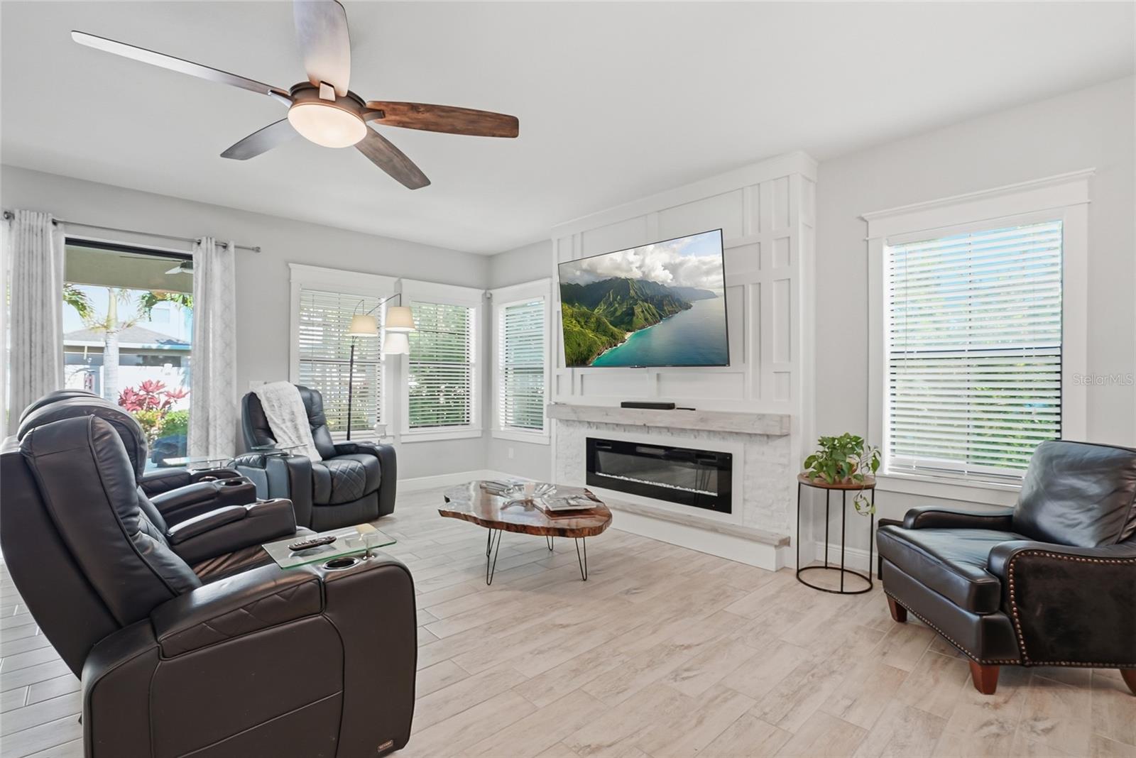 6318 SPRINGLINE PL, APOLLO BEACH, FL — photo 11
