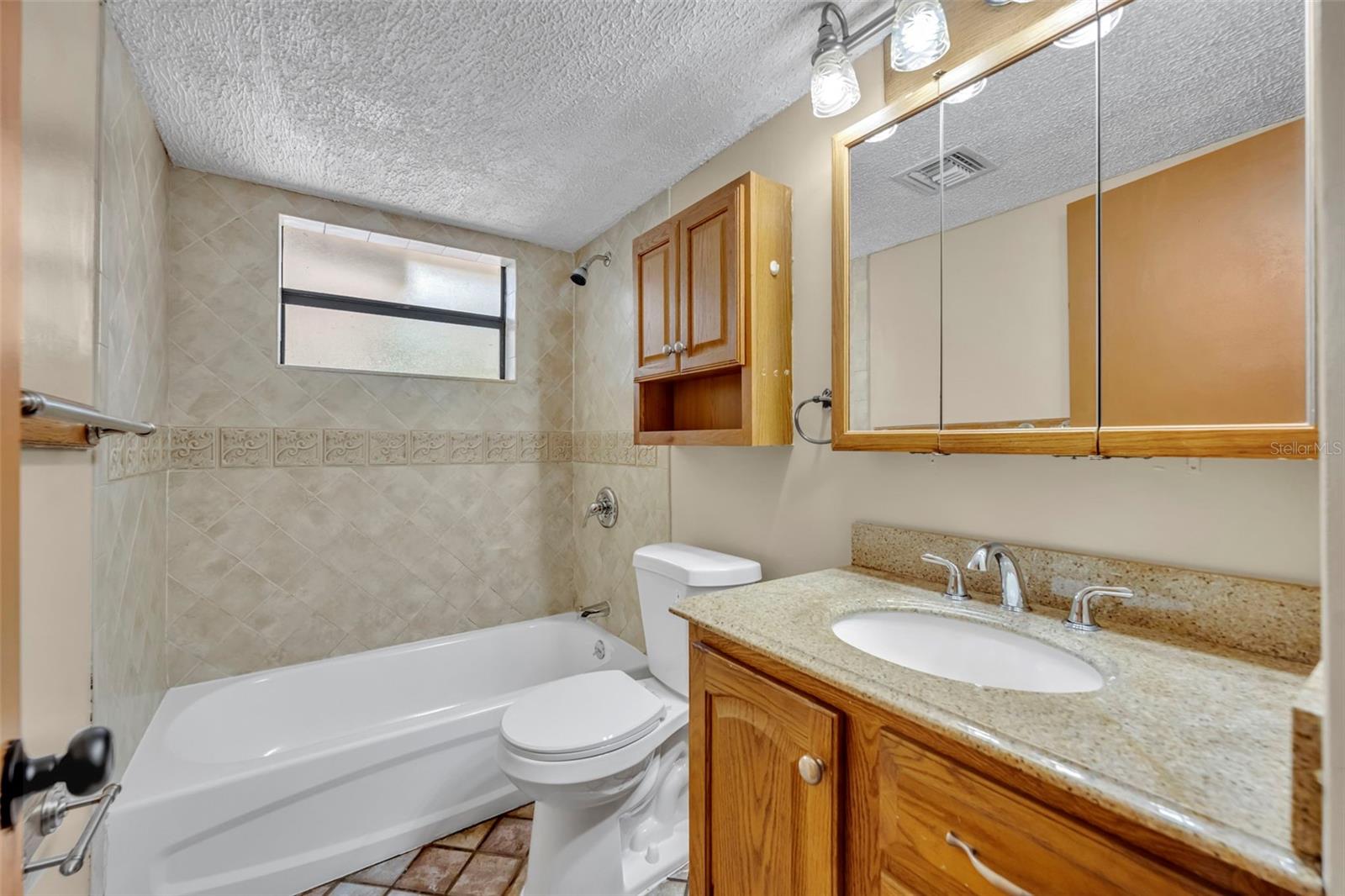 13450 SE 105TH TER, OCKLAWAHA, FL — photo 25