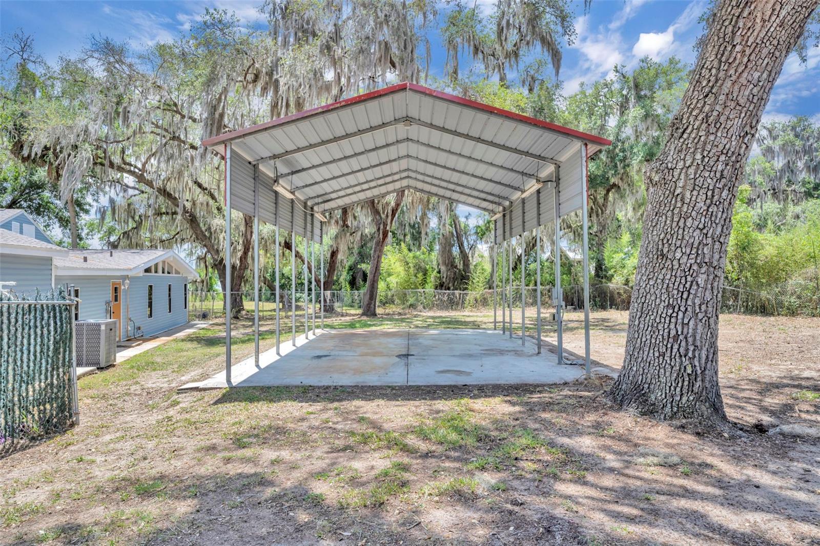 13450 SE 105TH TER, OCKLAWAHA, FL — photo 44