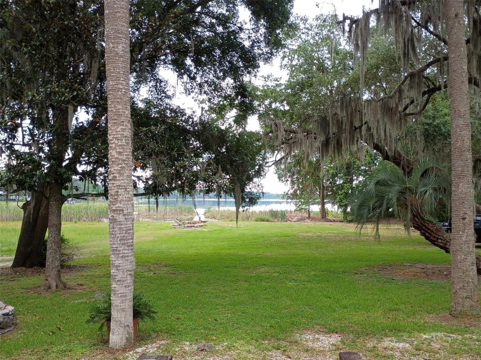 13450 SE 105TH TER, OCKLAWAHA, FL — photo 75