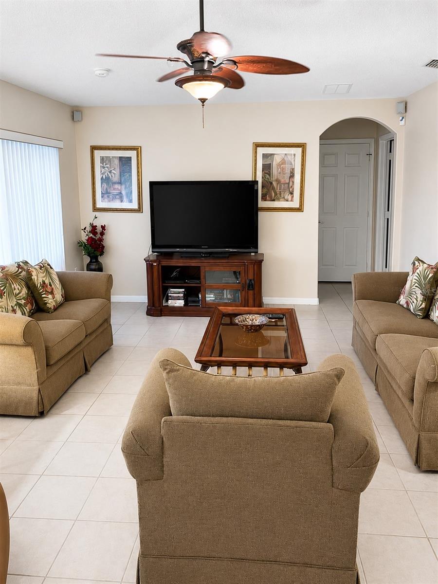 615 DOLCETTO DR, DAVENPORT, FL — photo 12