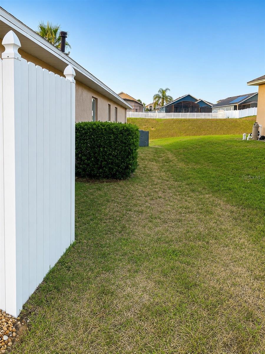 615 DOLCETTO DR, DAVENPORT, FL — photo 33