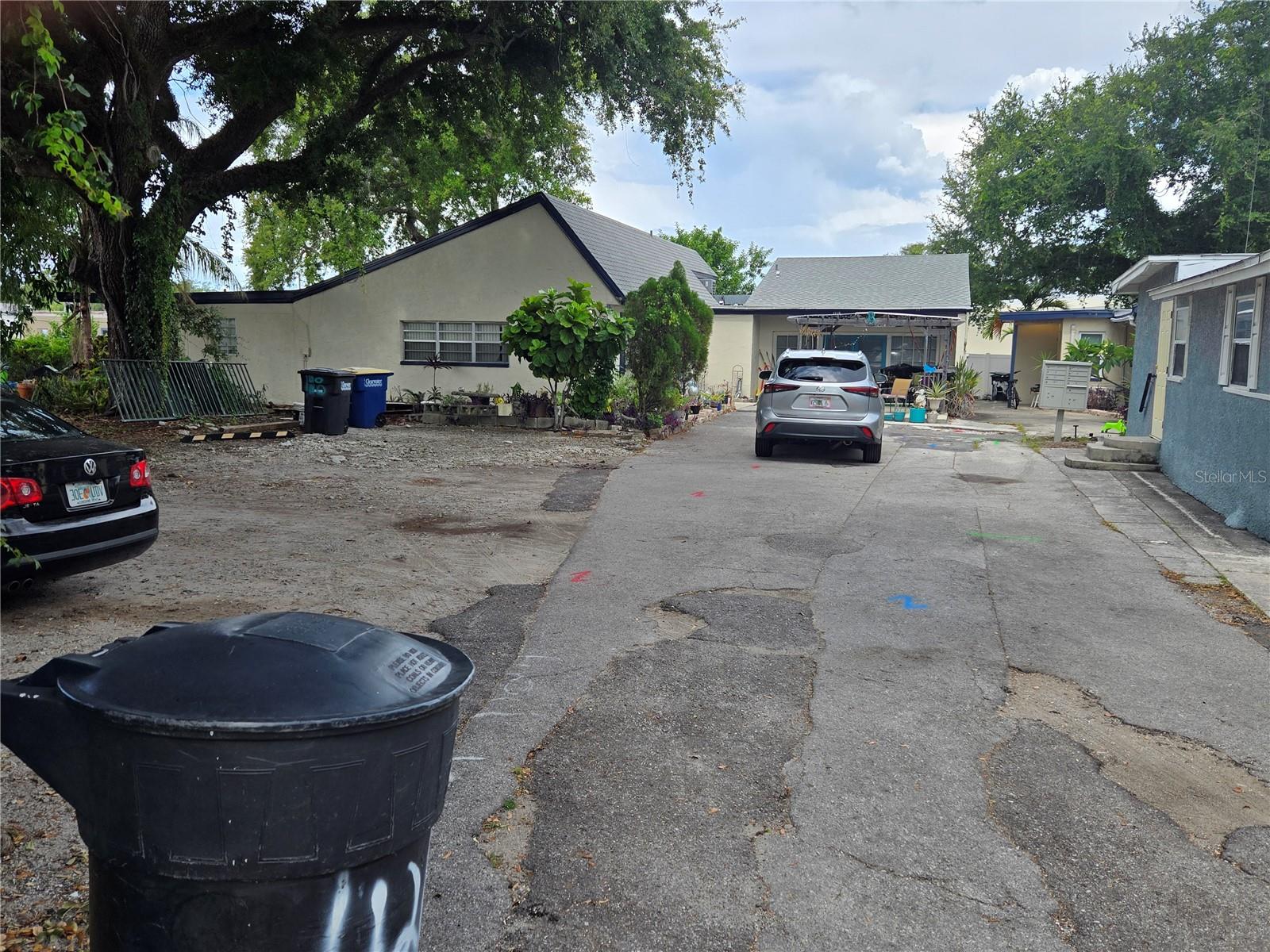 1118 HARRIS LN, CLEARWATER, FL