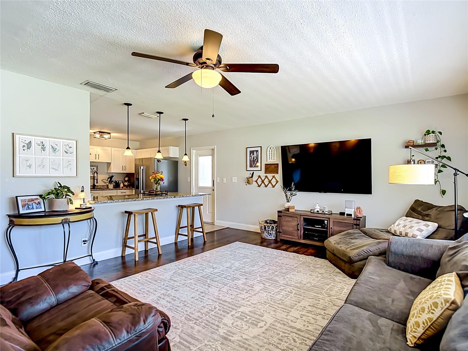 135 CONNIE AVE, TAMPA, FL — photo 10