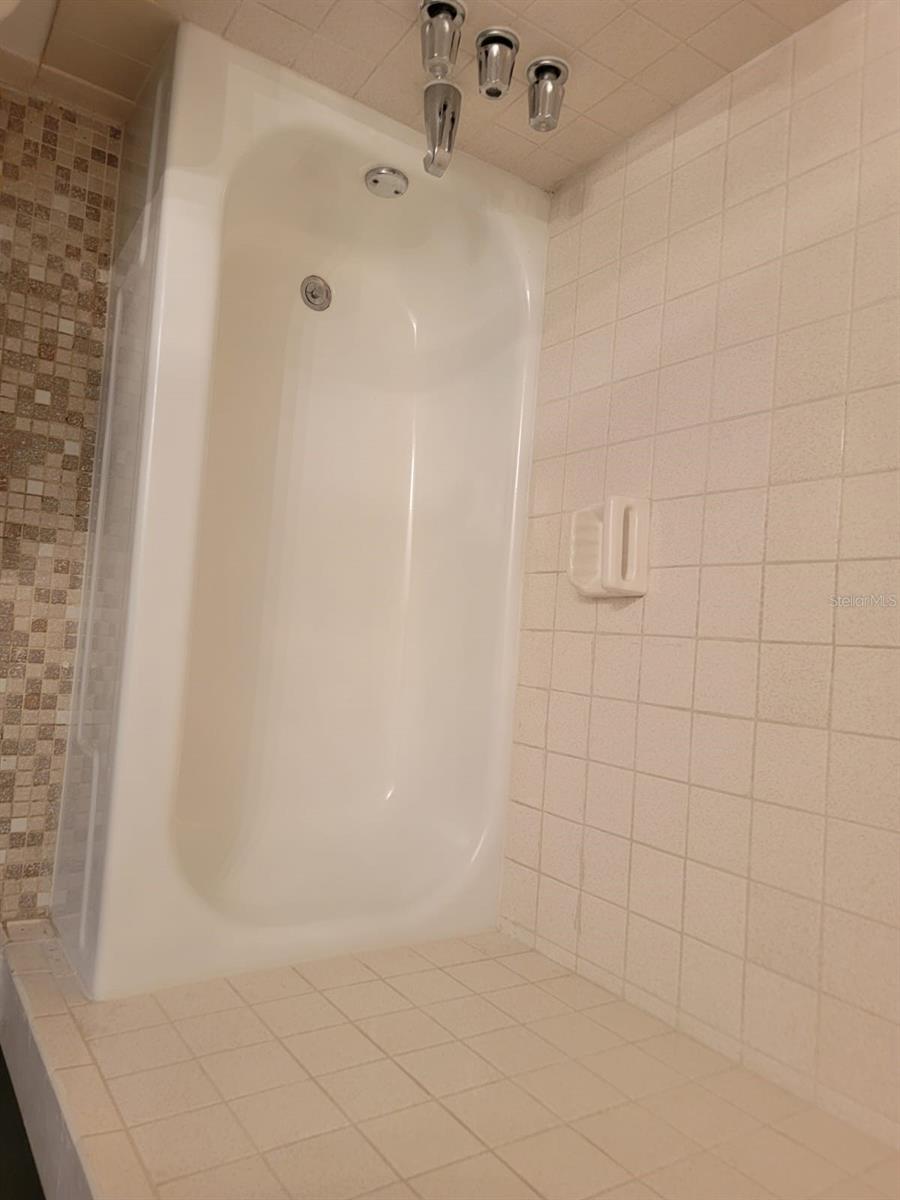 1216 KENNEDY RD #4, DAYTONA BEACH, FL — photo 7