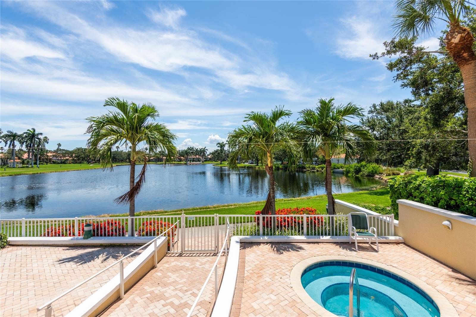 4737 DOLPHIN CAY LN S #407, ST PETERSBURG, FL — photo 31