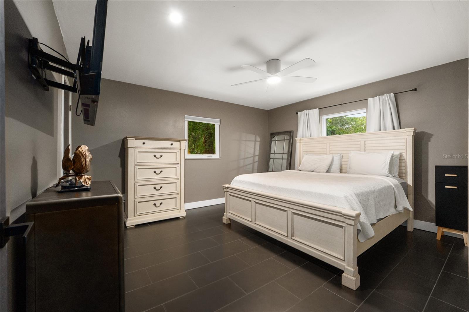 1214 NW 55TH TER, GAINESVILLE, FL — photo 5