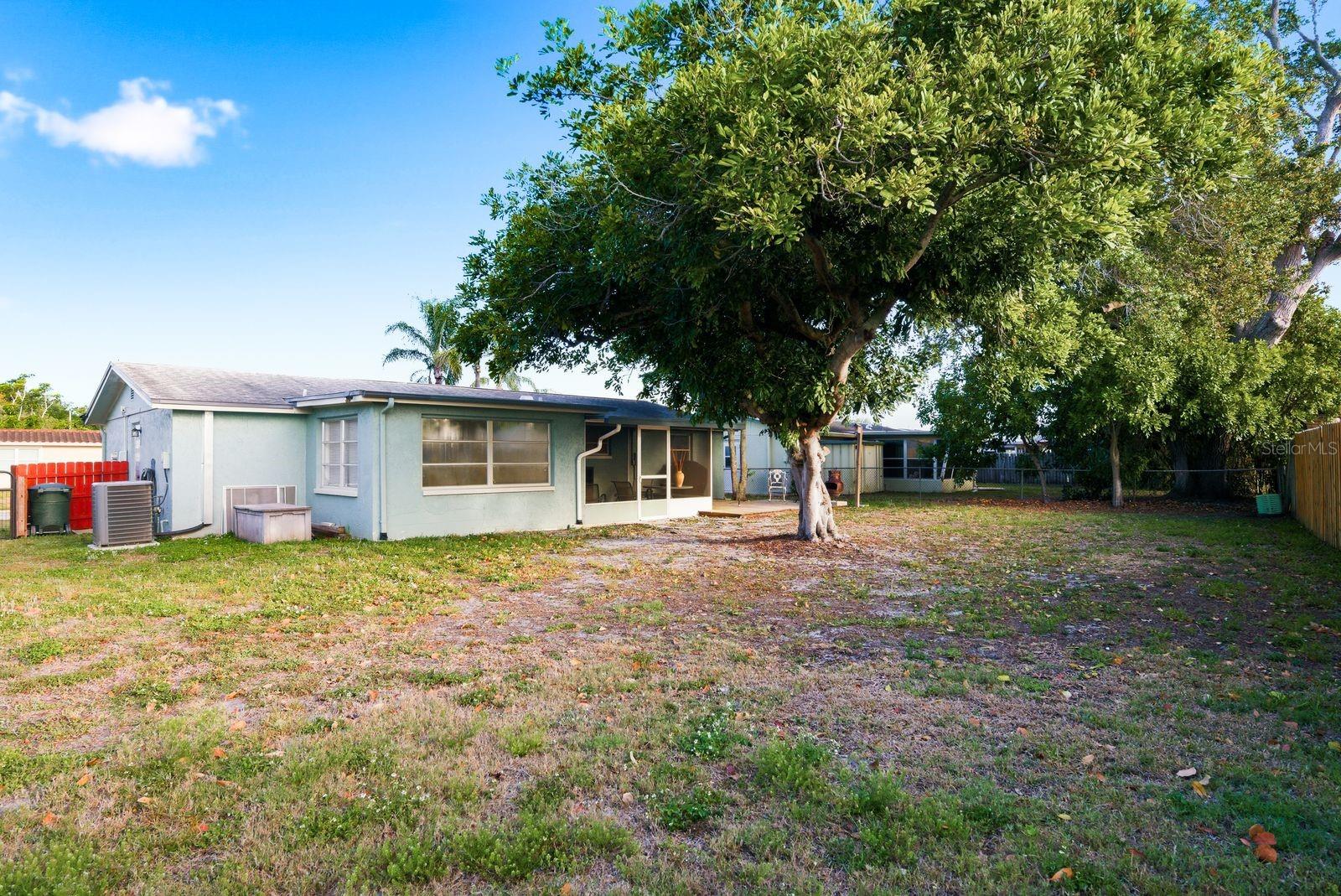 1958 ESSEX DR, HOLIDAY, FL — photo 30