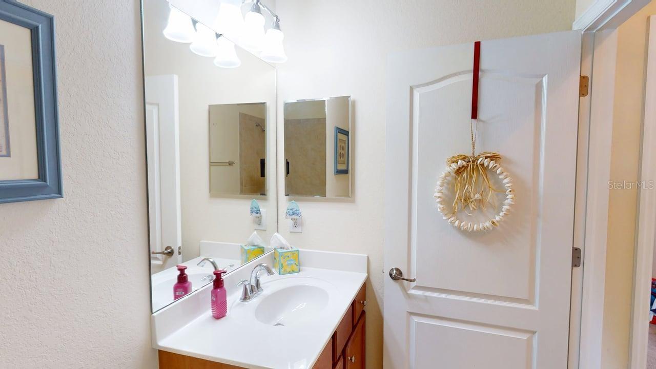 2571 LAURENTINA LN, CAPE CORAL, FL — photo 13