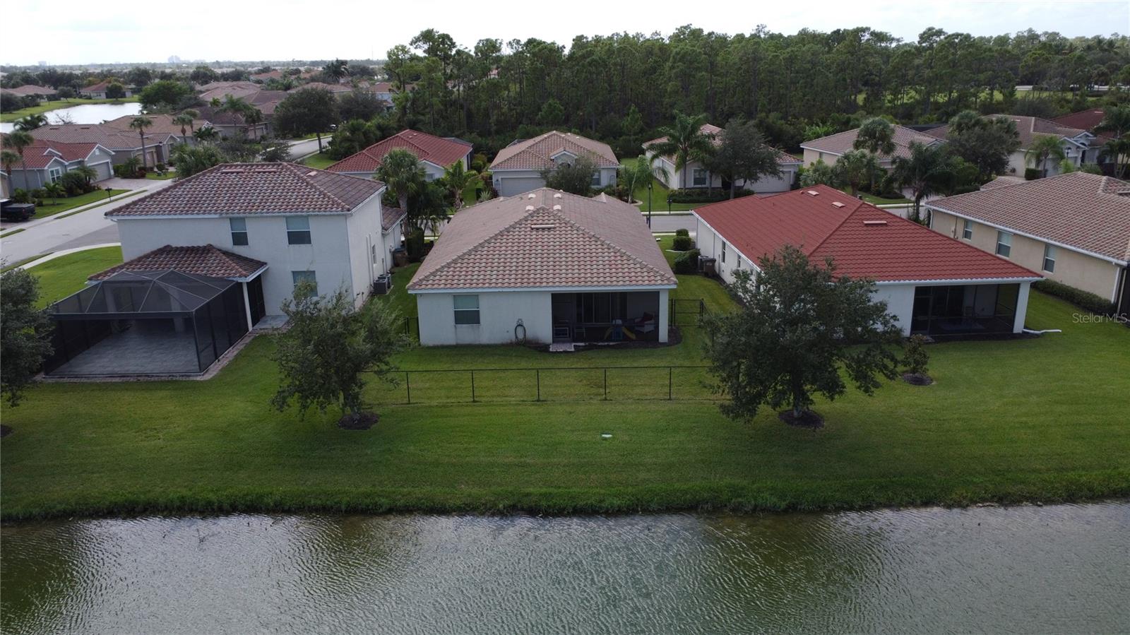 2571 LAURENTINA LN, CAPE CORAL, FL — photo 32