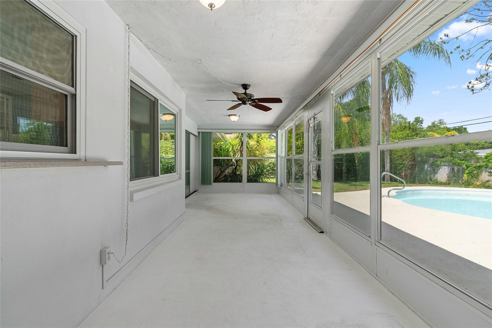 1341 RANCHWOOD DR, CLEARWATER, FL — photo 34