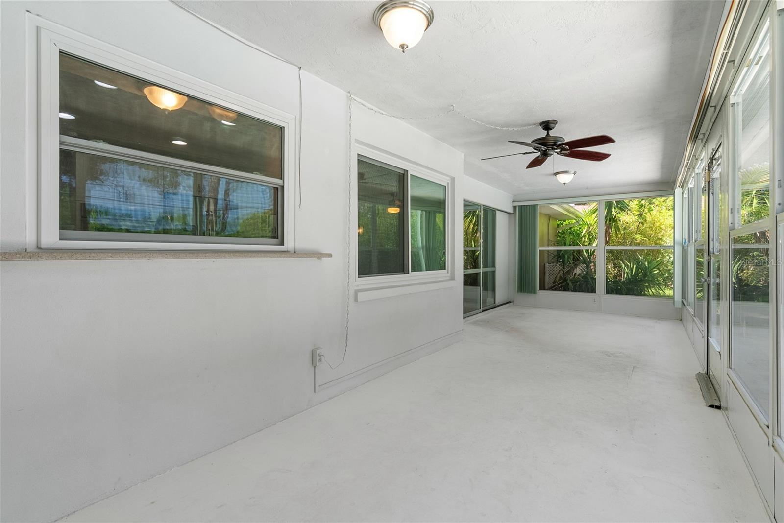 1341 RANCHWOOD DR, CLEARWATER, FL — photo 35