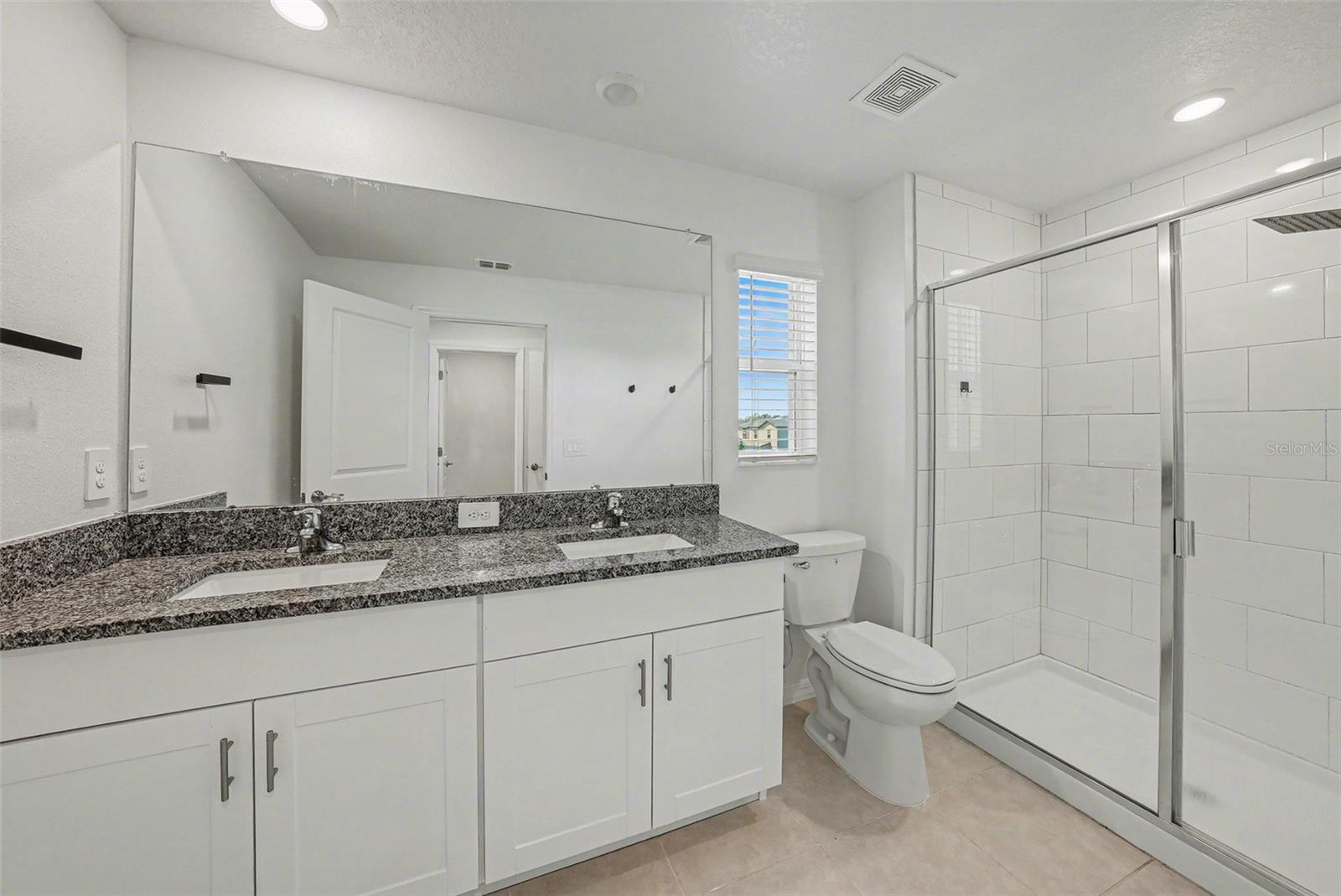 36456 WELL HILL WAY, ZEPHYRHILLS, FL — photo 15