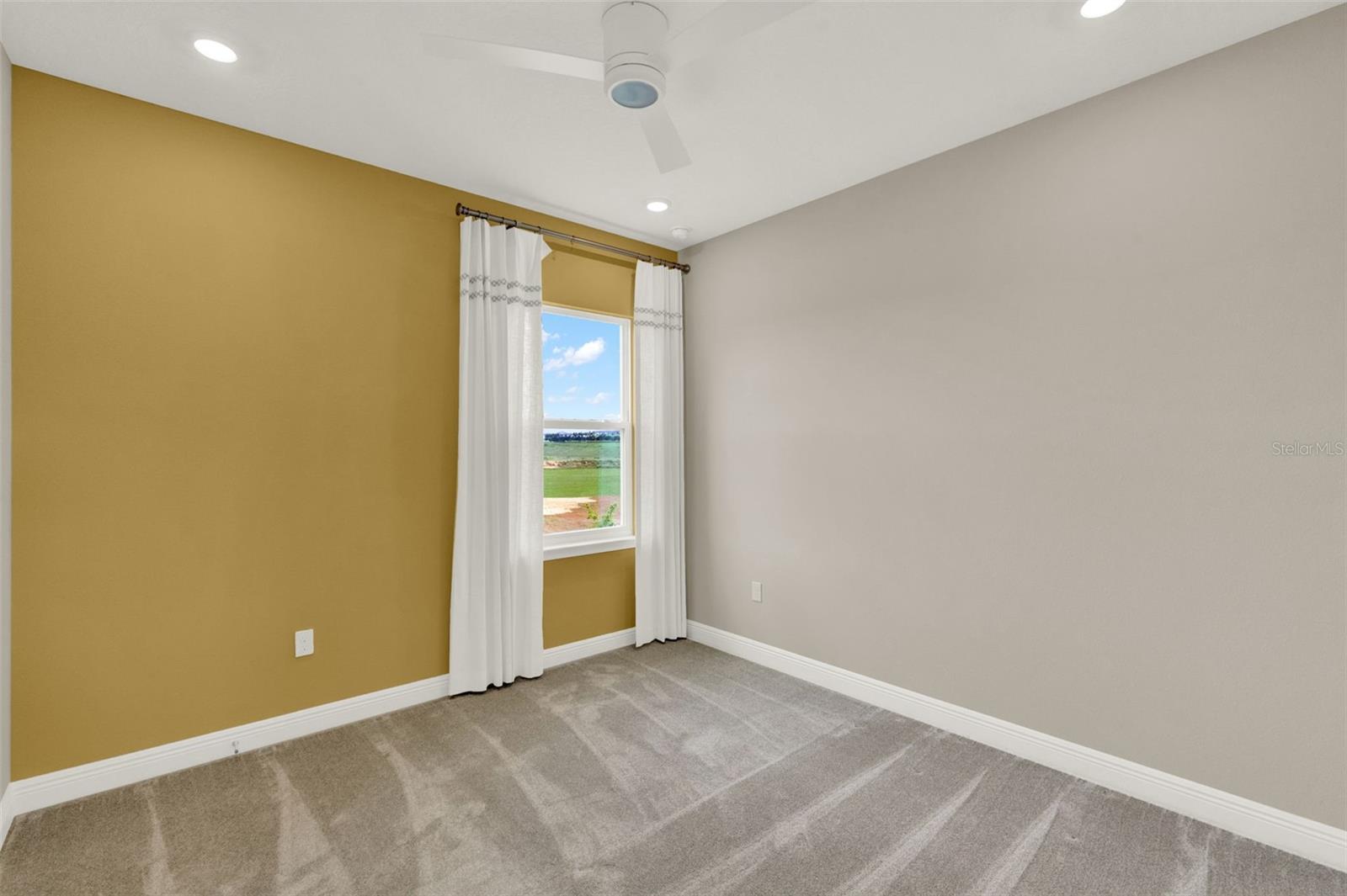 2063 KEYSTONE PASS BLVD, MINNEOLA, FL — photo 33