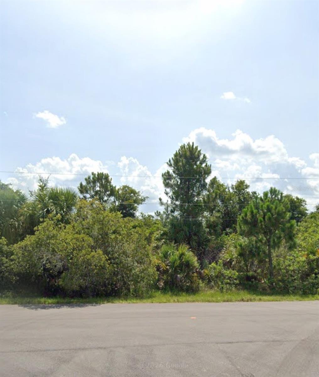 SAWYER CIR, NORTH PORT, FL — photo 2