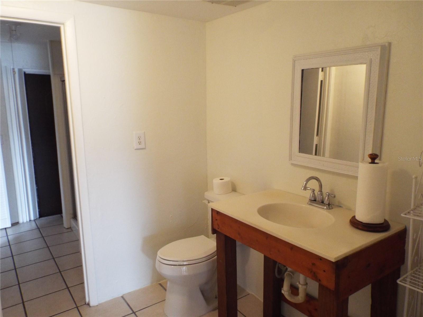 150 E BAY HEIGHTS RD, ENGLEWOOD, FL — photo 12