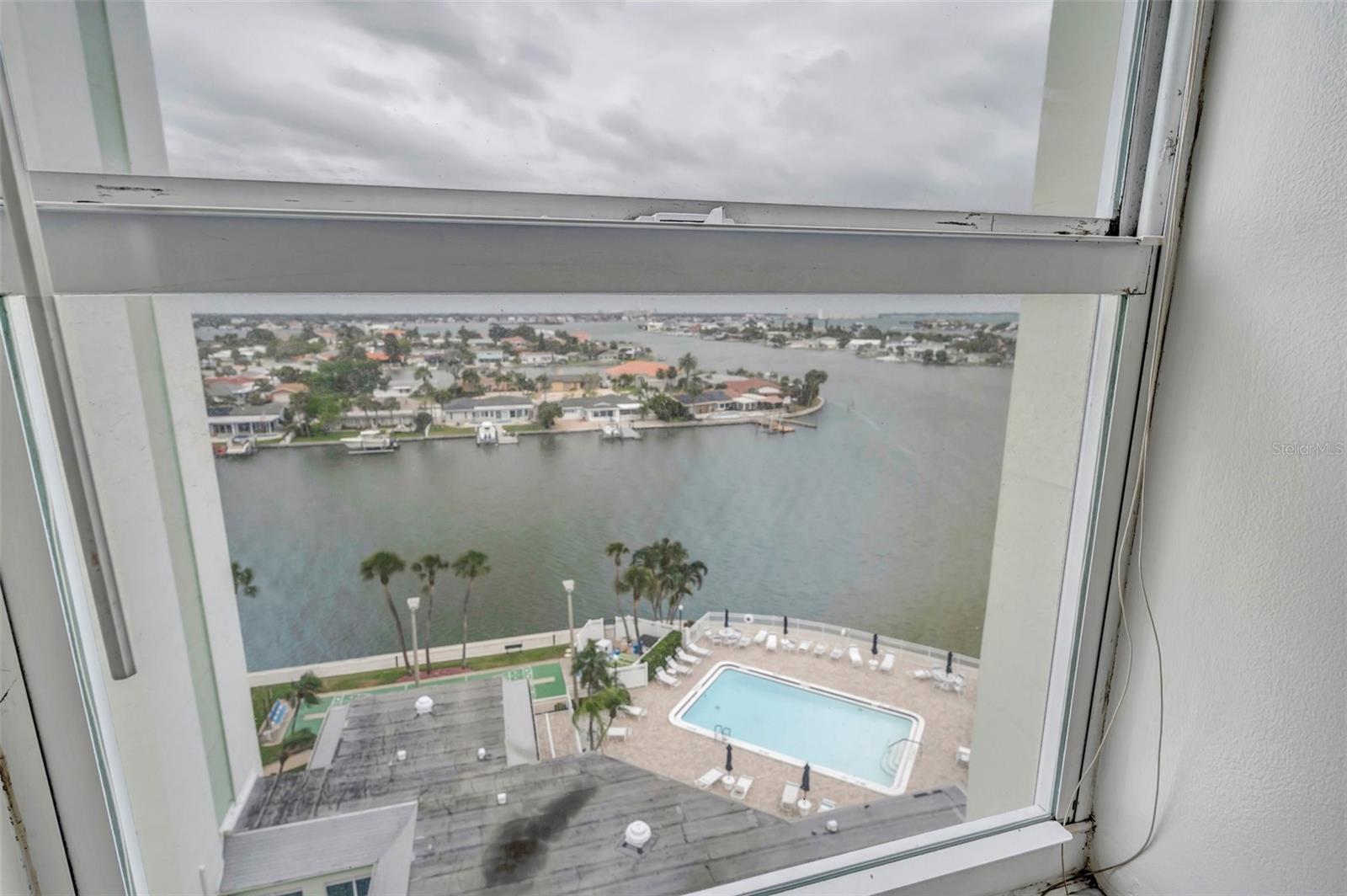 400 64TH AVE #907 W, ST PETE BEACH, FL — photo 23