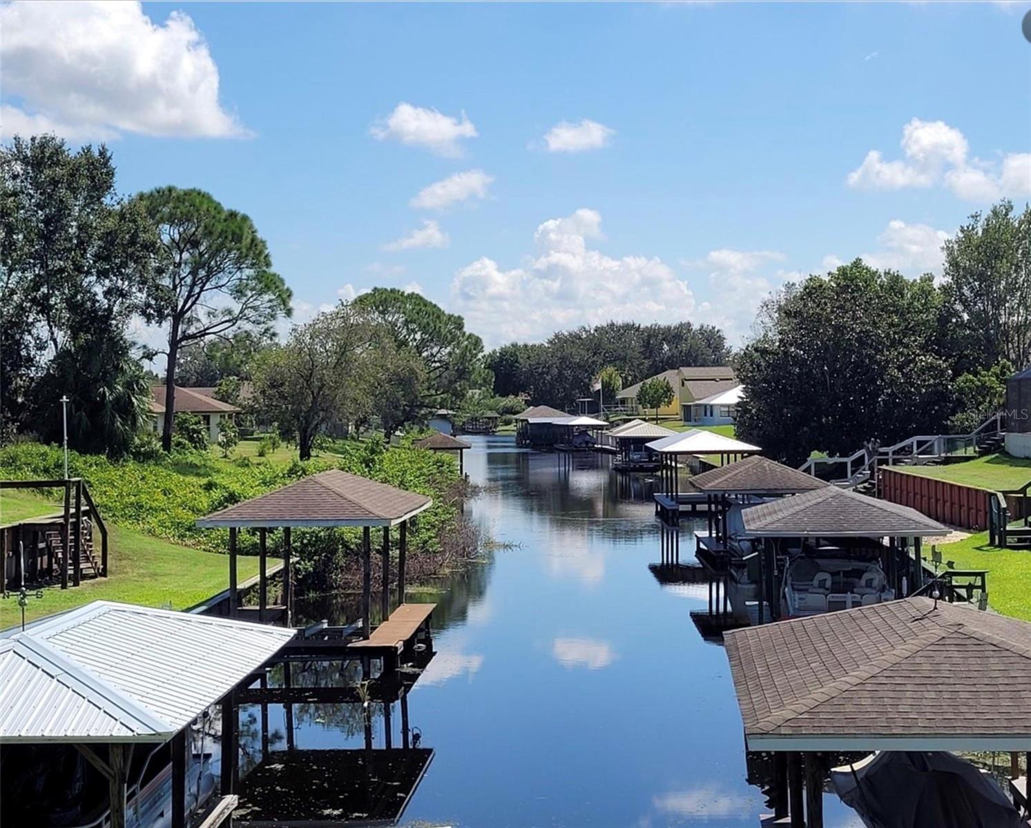 148 BOUGAINVILLEA ST NE, LAKE PLACID, FL