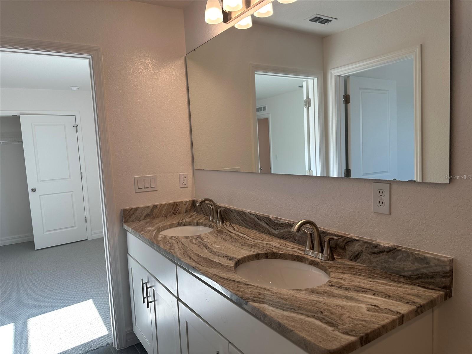 246 BURNEY RD, OSPREY, FL — photo 30