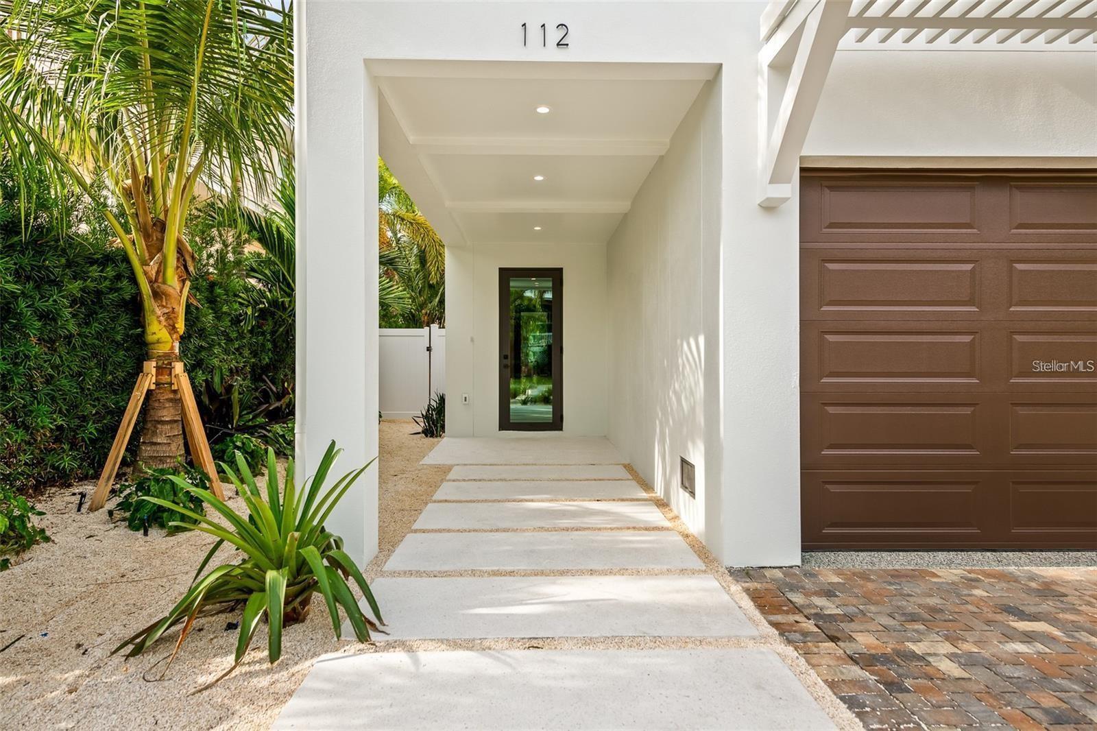 112 MAPLE AVE, ANNA MARIA, FL — photo 7