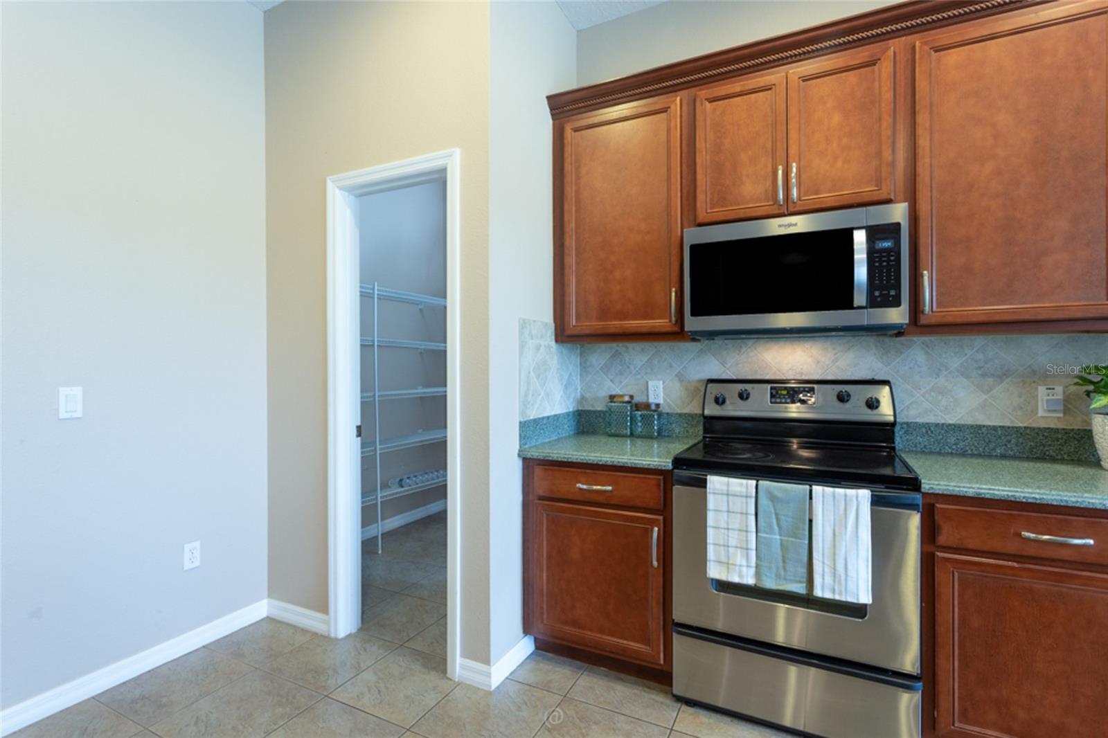 6 S LAKEWALK DR, PALM COAST, FL — photo 15