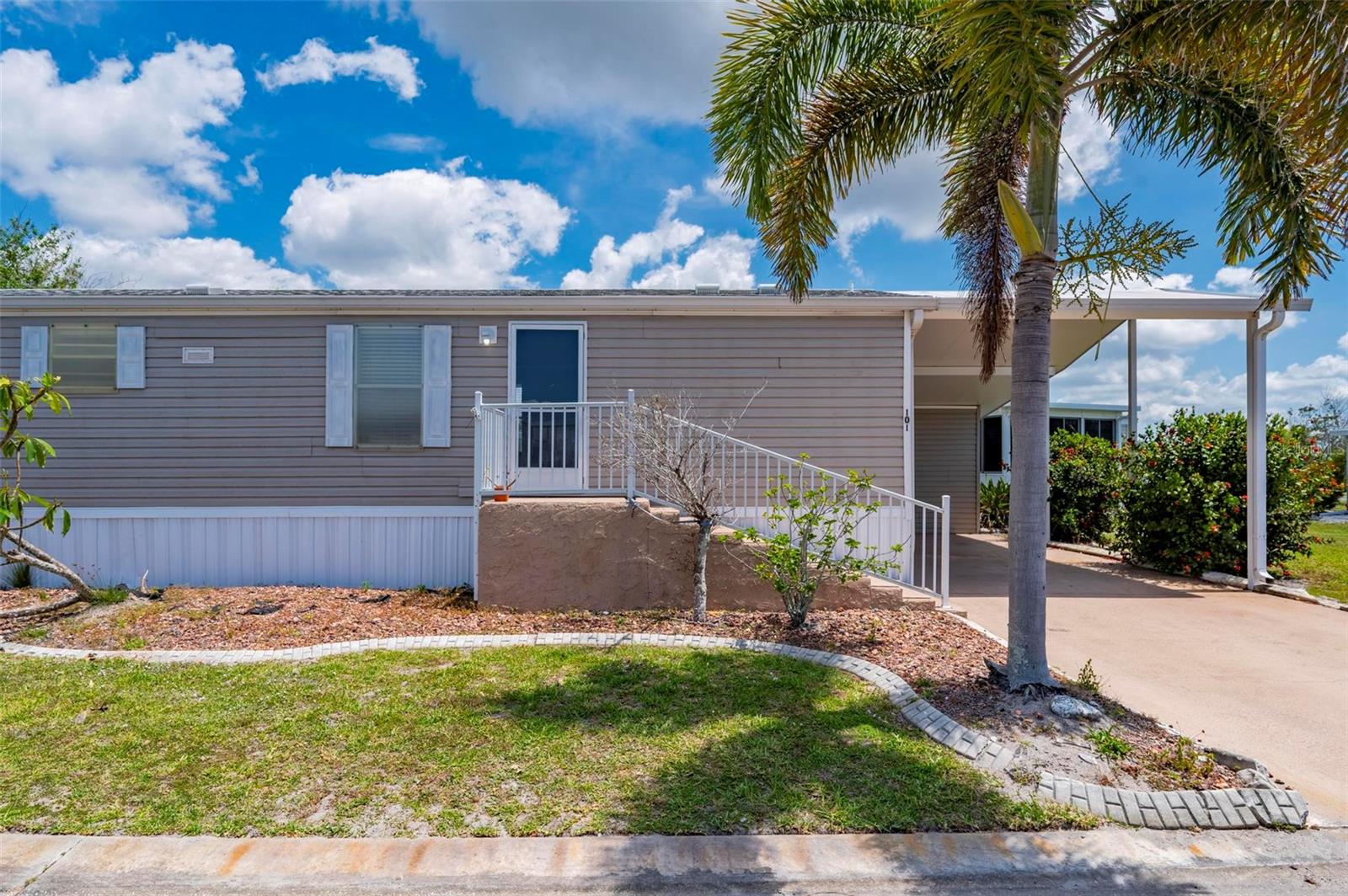 1000 KINGS HWY #101, PORT CHARLOTTE, FL — photo 27