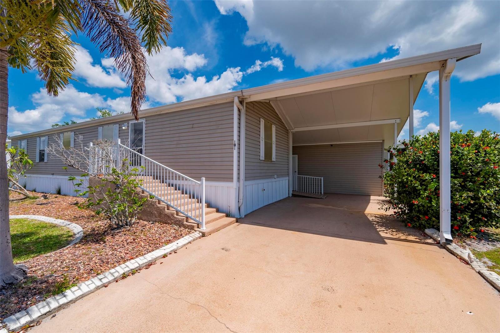 1000 KINGS HWY #101, PORT CHARLOTTE, FL — photo 28