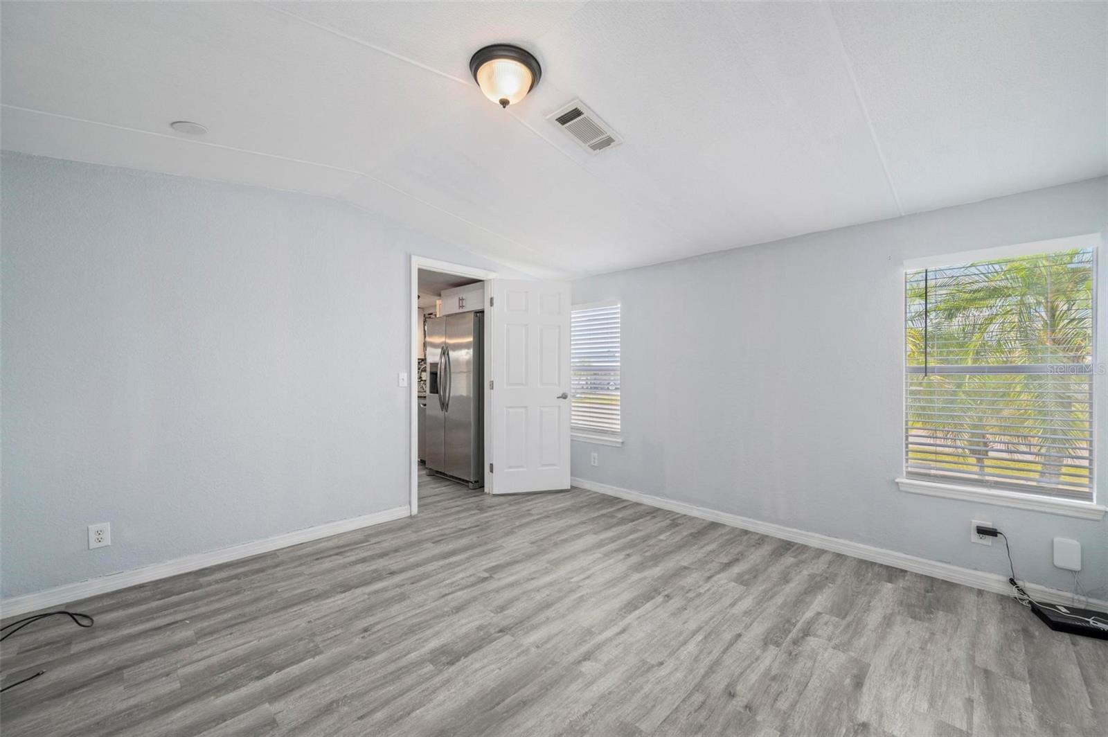 1000 KINGS HWY #101, PORT CHARLOTTE, FL — photo 10