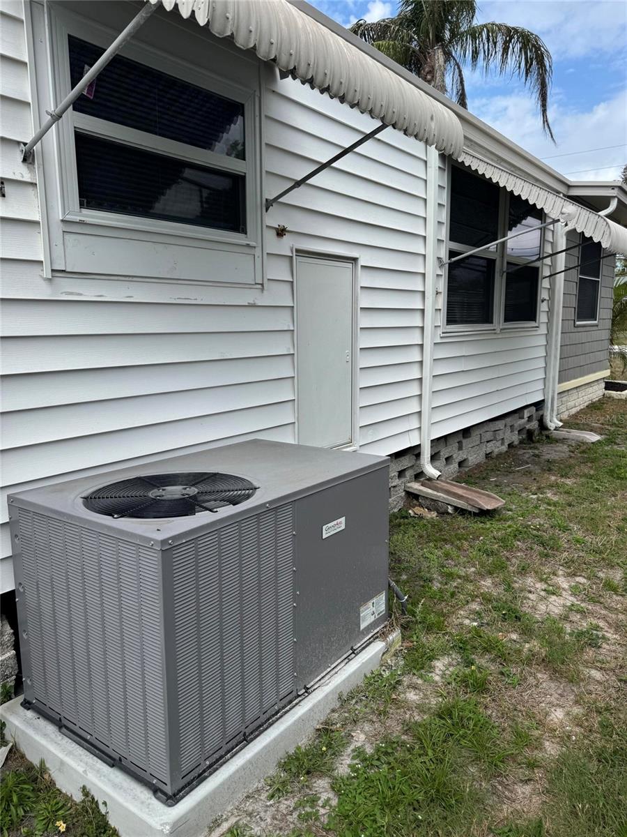 10374 106TH AVE #9, LARGO, FL — photo 23