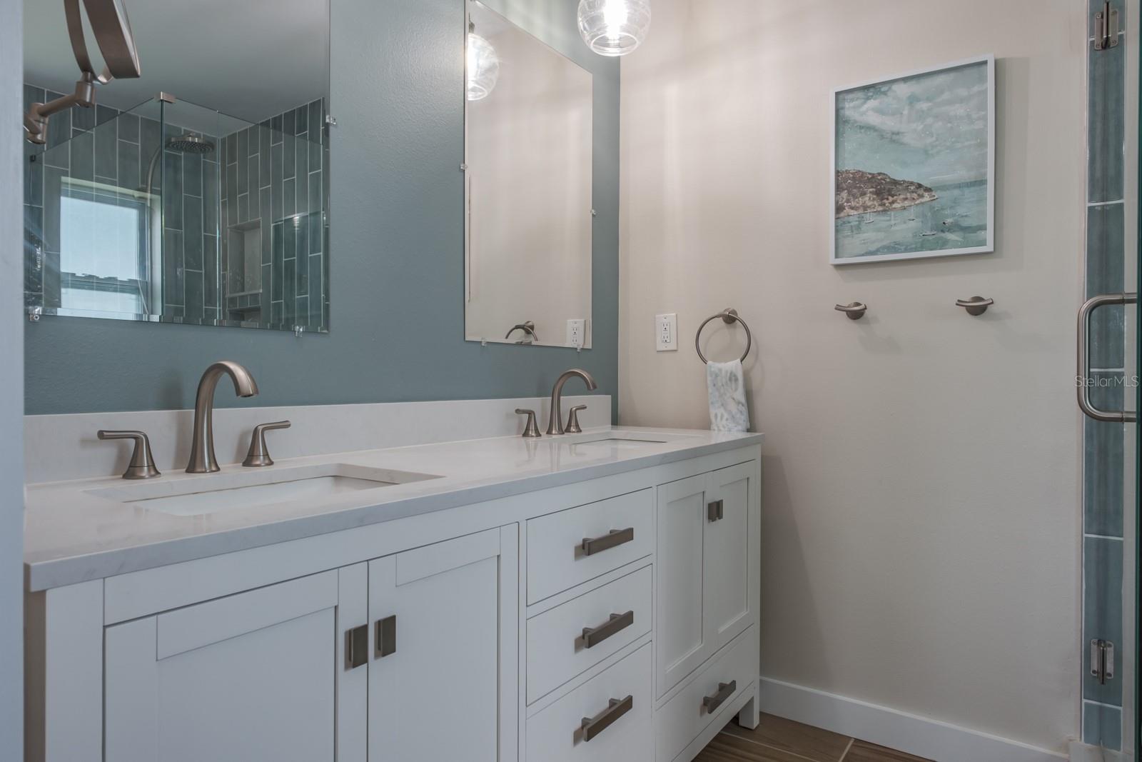 11400 8TH ST E, TREASURE ISLAND, FL — photo 20