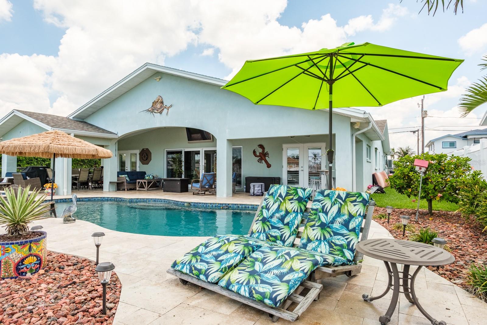 11400 8TH ST E, TREASURE ISLAND, FL — photo 31