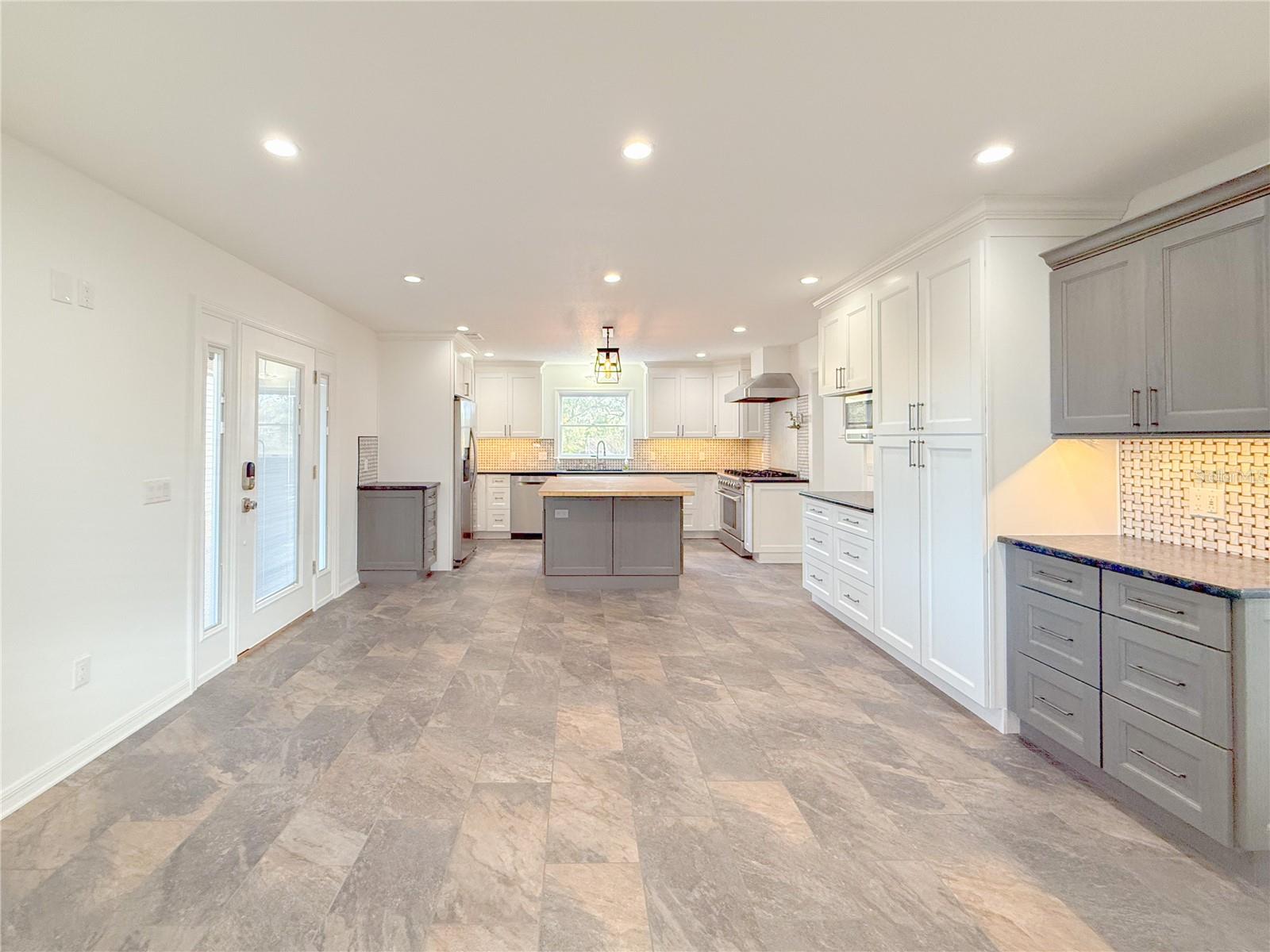 2827 SANCTUARY LN, WINTER GARDEN, FL — photo 12