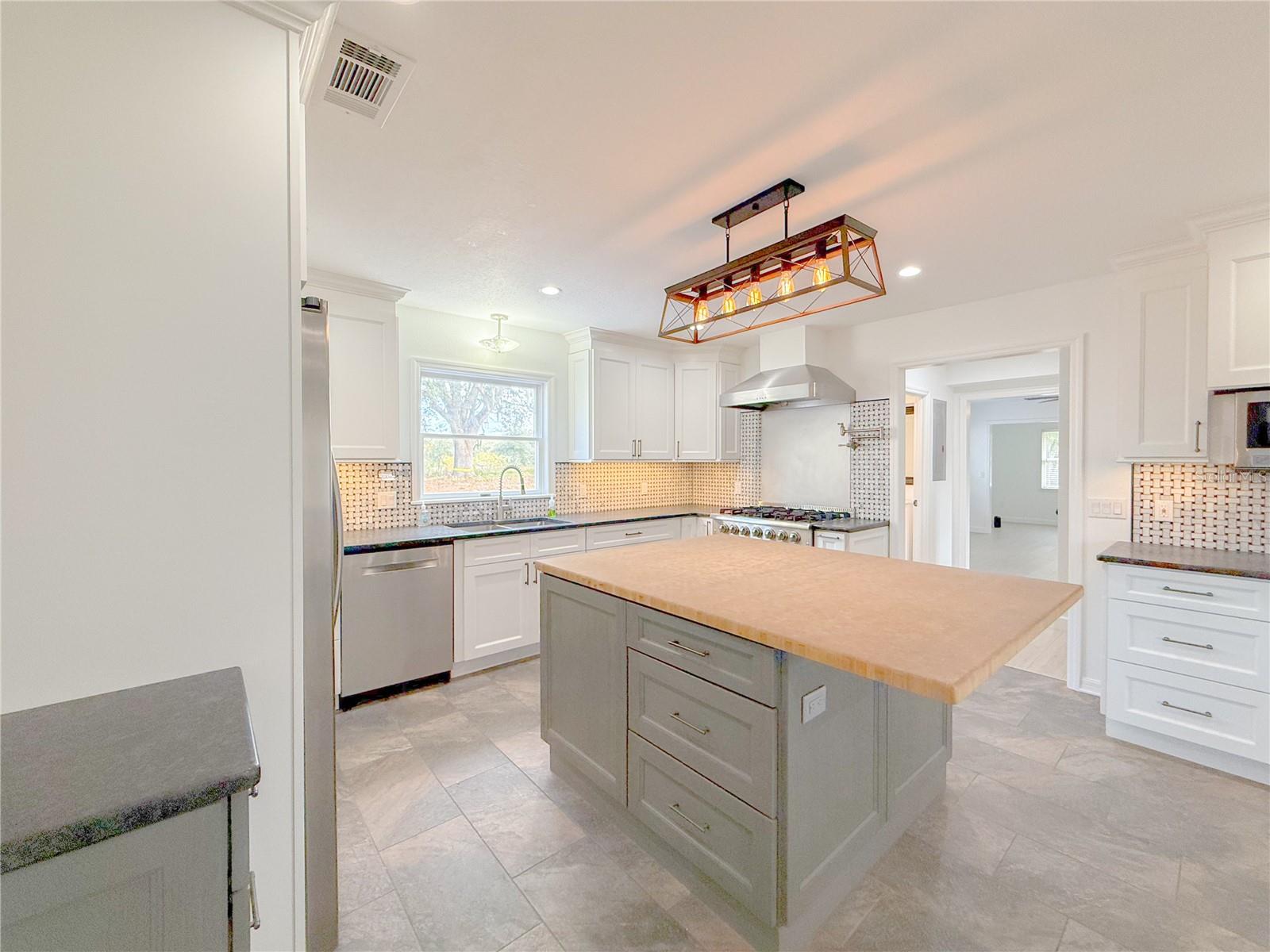2827 SANCTUARY LN, WINTER GARDEN, FL — photo 16