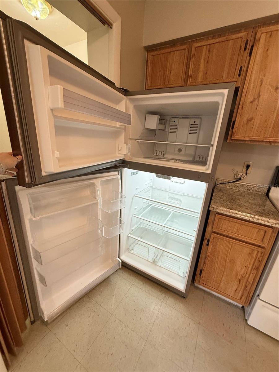 615 SW 11TH LN #D, GAINESVILLE, FL — photo 4