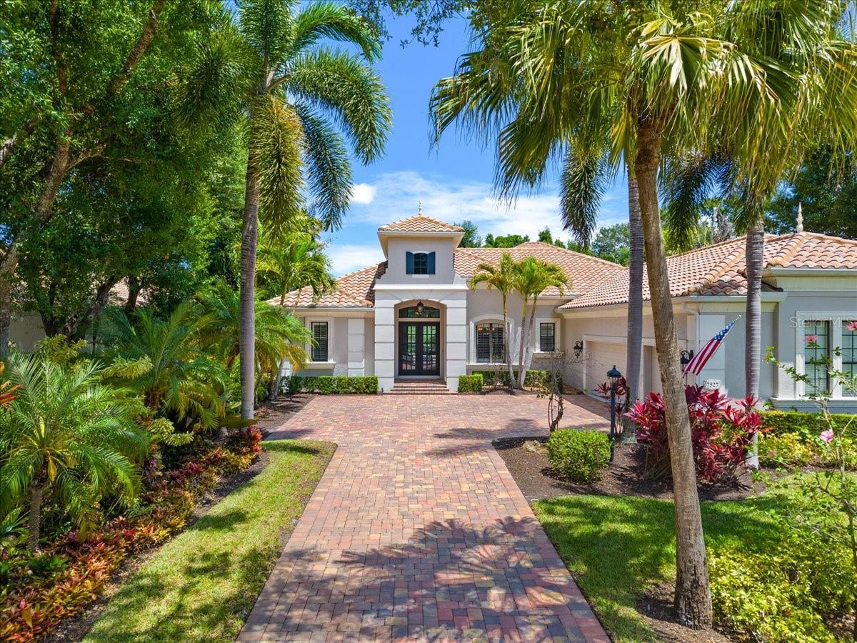 7527 GREYSTONE ST, LAKEWOOD RANCH, FL — photo 3
