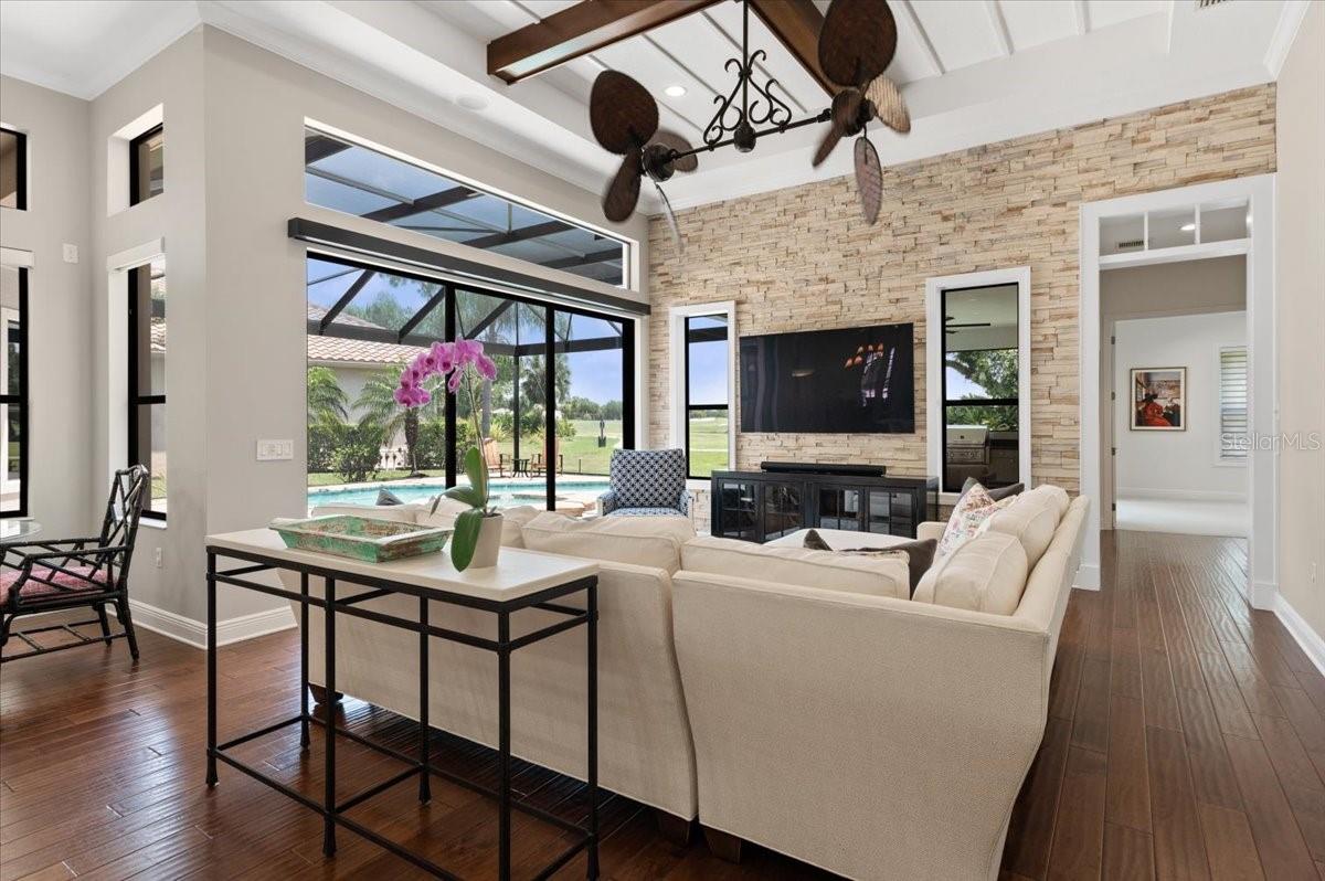 7527 GREYSTONE ST, LAKEWOOD RANCH, FL — photo 11